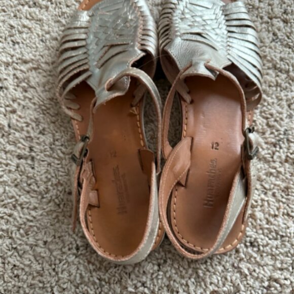 Huarache Gold Gladiator Sandals Sz 12M - Picture 5 of 6